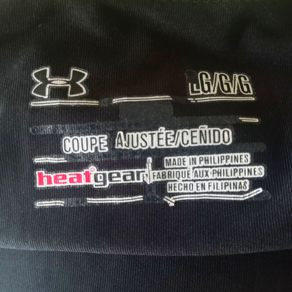 Under Armor Colo-Colo black and yellow soccer jersey, L - Picture 7 of 7